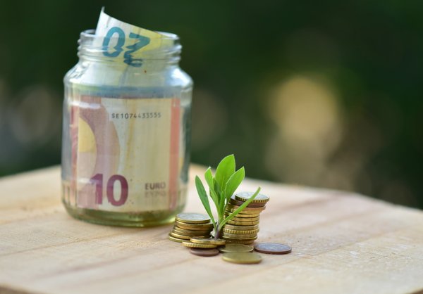 What Are the Best Practices for Reducing Operational Costs in UK Small Retail Businesses?