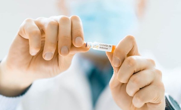 What's the Latest in Wearable Technology for Preventing Workplace Injuries in the UK?